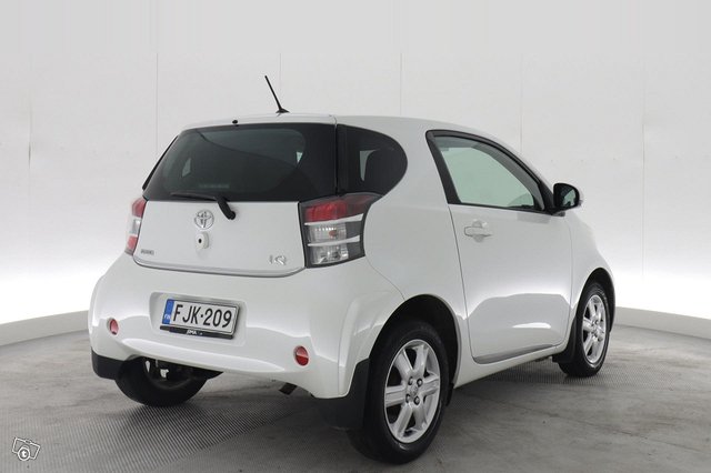 Toyota Iq 10