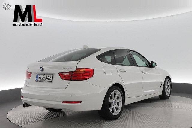 BMW 320 Gran Turismo 21