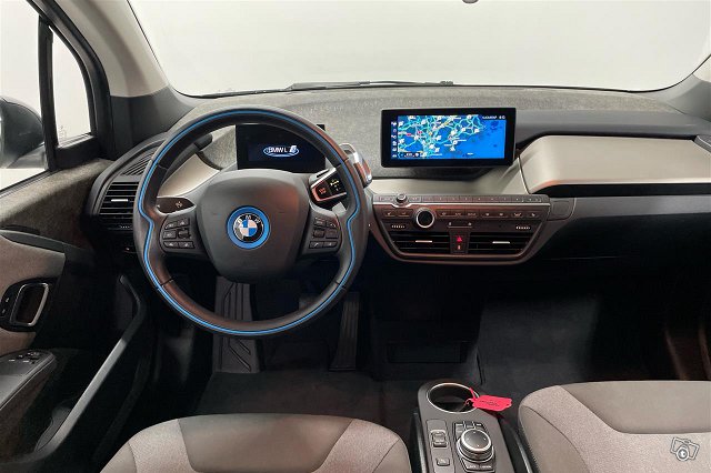 BMW I3s 8