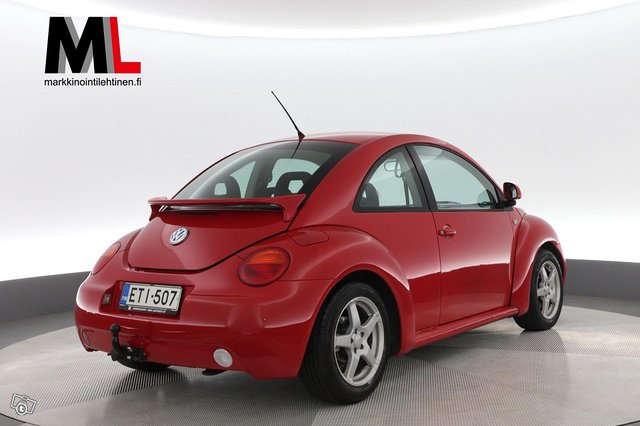 Volkswagen New Beetle 18