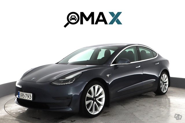 Tesla Model 3 19