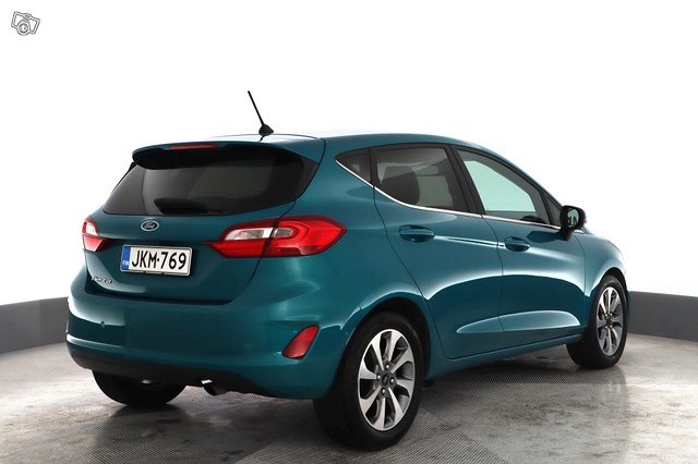 Ford Fiesta 13