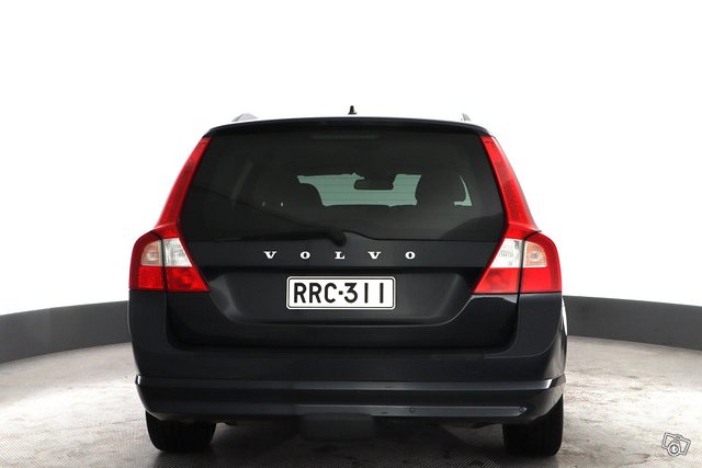 Volvo V70 16