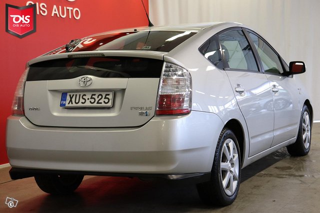 Toyota Prius 11