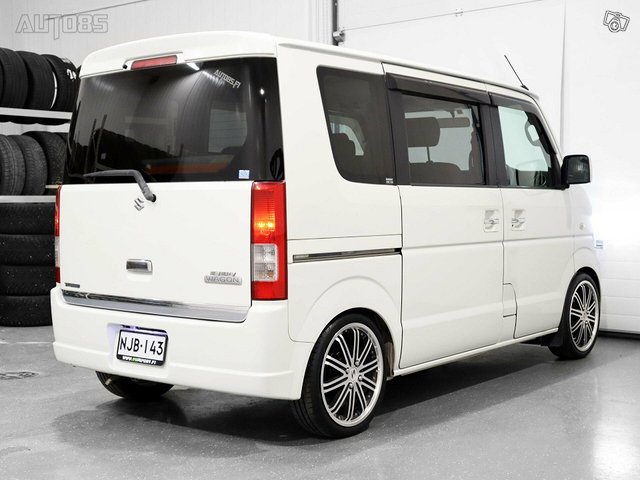 Suzuki Carry 13