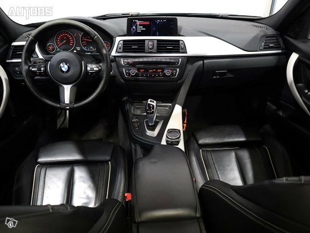 BMW 335 3