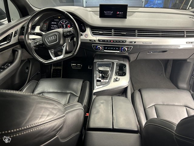 Audi SQ7 3