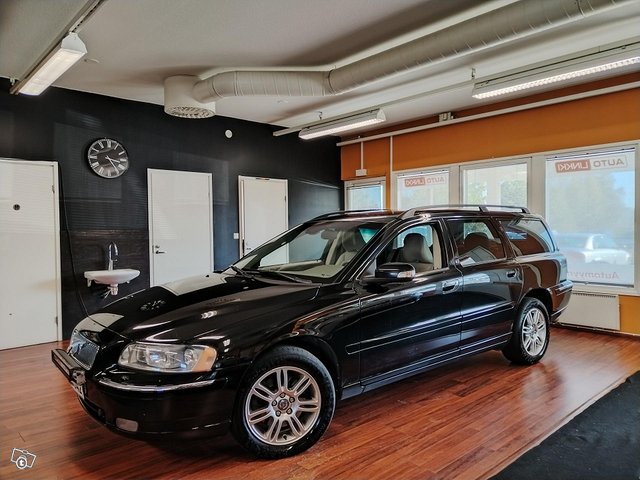 Volvo V70 1