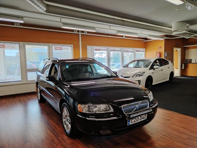 Volvo V70 10