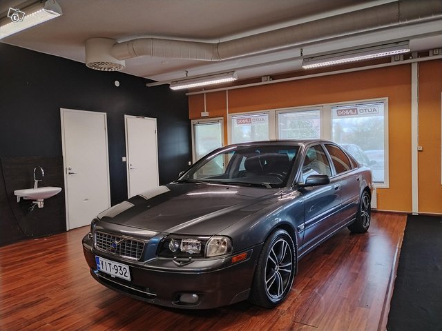 Volvo S80 11