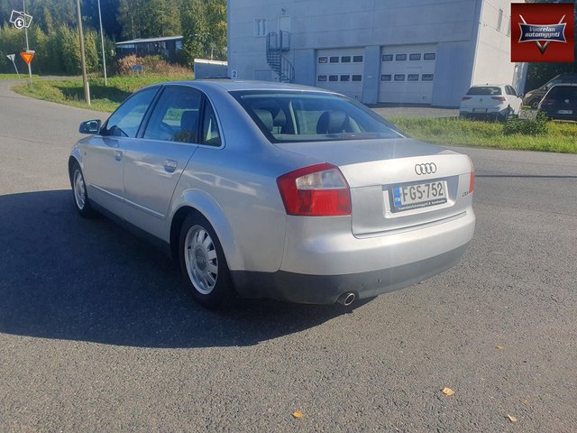 Audi A4 19