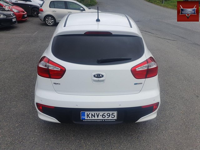 Kia Rio 17