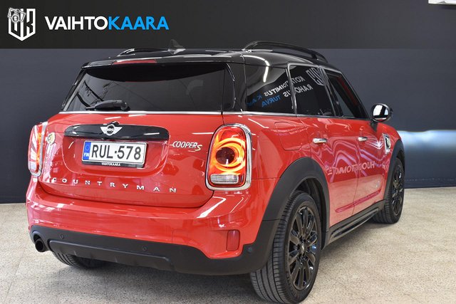 Mini Countryman 22