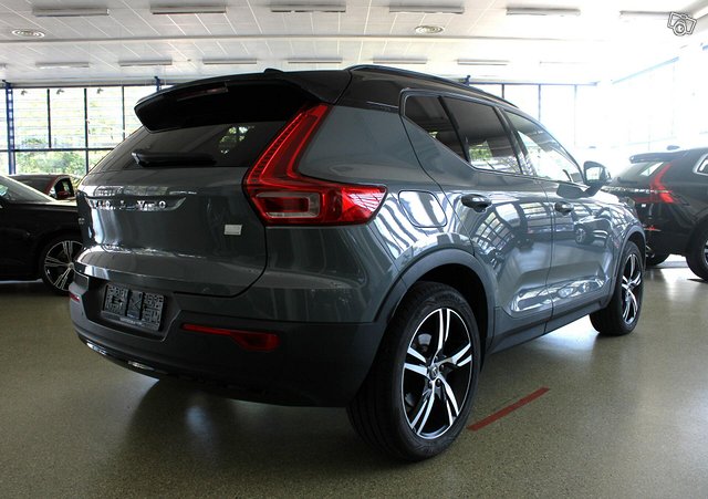 Volvo XC40 21