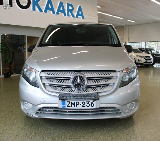 Mercedes-Benz Vito 4