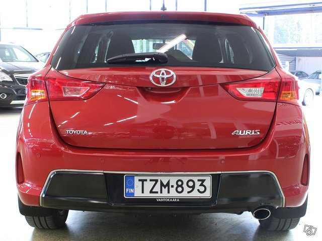 Toyota Auris 17