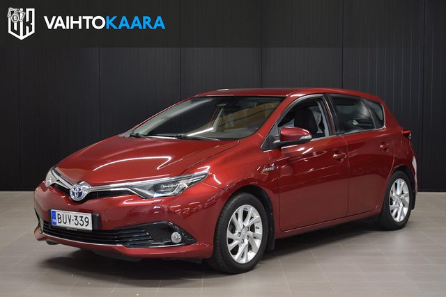 Toyota Auris 1