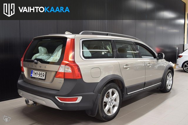 Volvo XC70 20