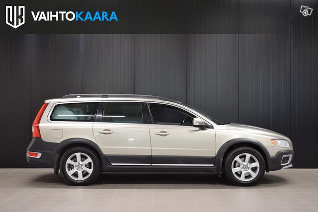 Volvo XC70 21