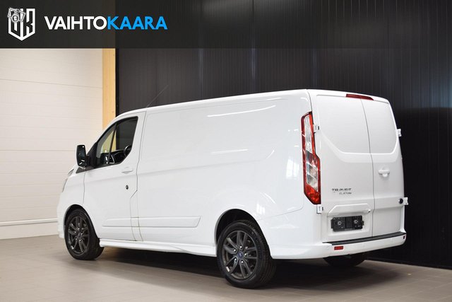 Ford Transit Custom 19