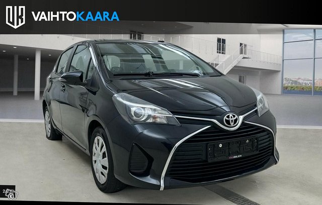 Toyota Yaris 8