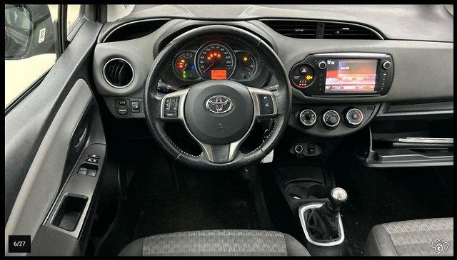 Toyota Yaris 10