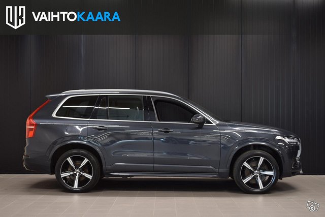 Volvo XC90 23