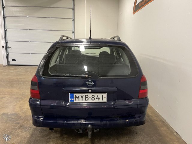 Opel Vectra 16