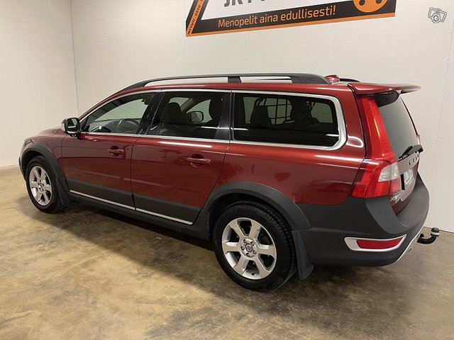 Volvo XC70 22