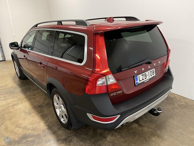 Volvo XC70 24