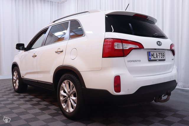 Kia Sorento 5