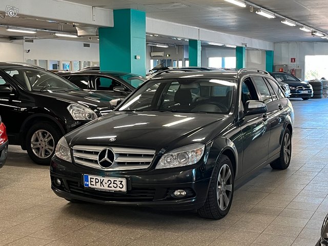 Mercedes-Benz C 2