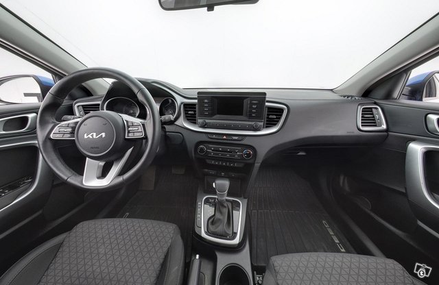 Kia Ceed 4