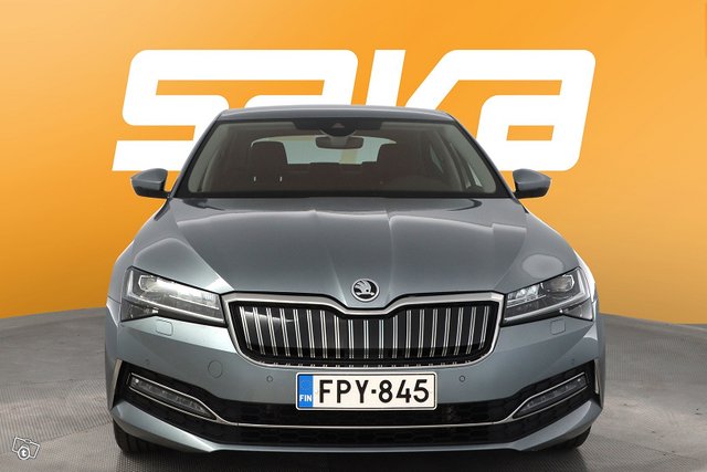 Skoda Superb 2