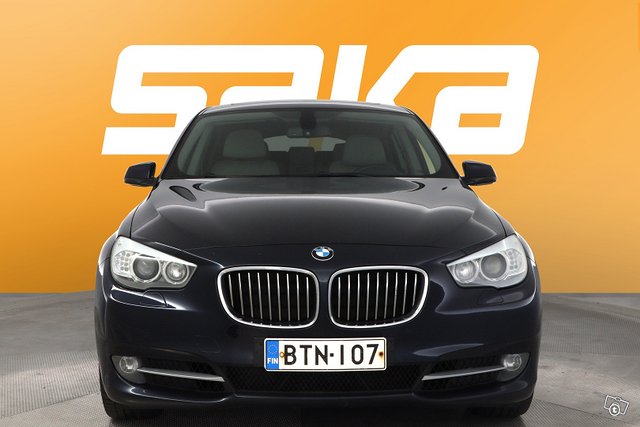 BMW 530 GRAN TURISMO 2