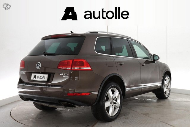 Volkswagen Touareg 13