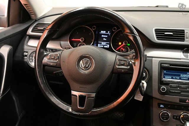 Volkswagen Passat 14