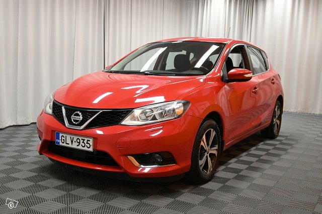 Nissan Pulsar 4