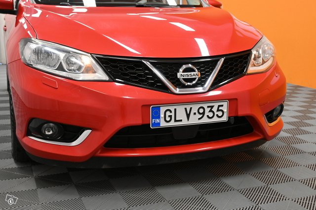 Nissan Pulsar 10