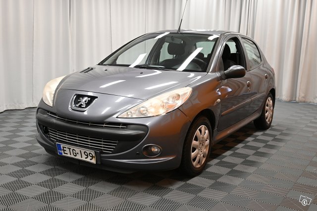 Peugeot 206+ 3