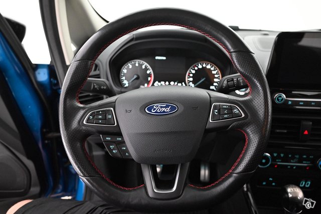 Ford EcoSport 17