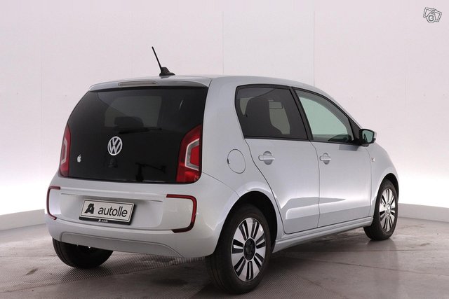 Volkswagen Up 13