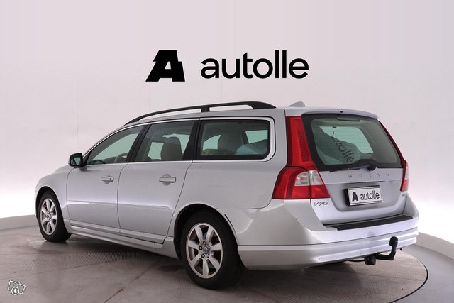 Volvo V70 4