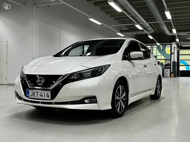 Nissan Leaf 1