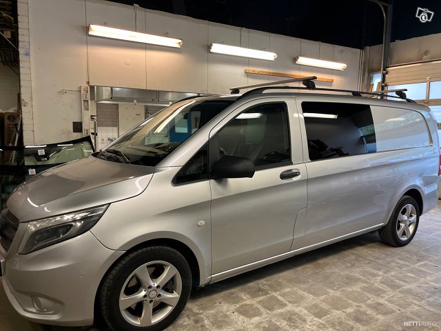 Mercedes-Benz Vito 8