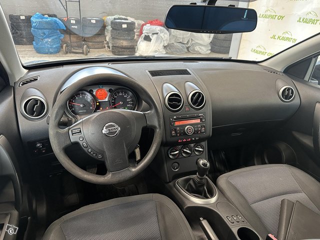 Nissan Qashqai 18