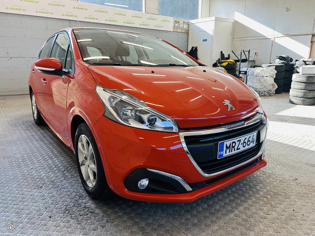 Peugeot 208 19