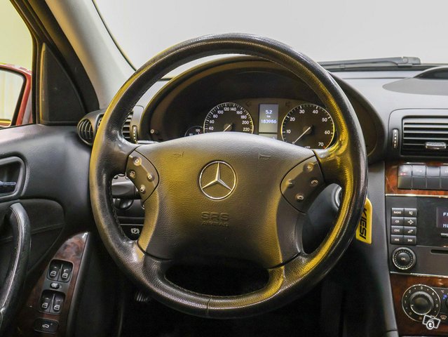 Mercedes-Benz C 4