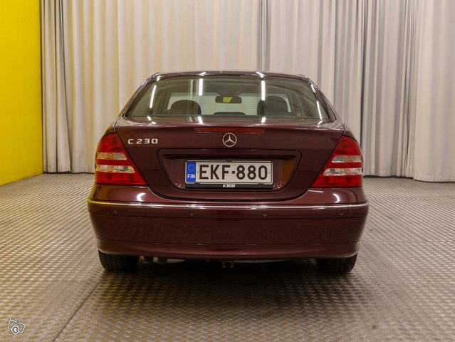 Mercedes-Benz C 16