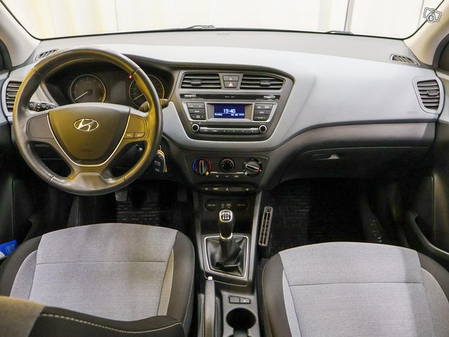 Hyundai I20 9